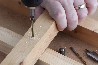 using-correct-wood-screw-size using-correct-wood-screw-size